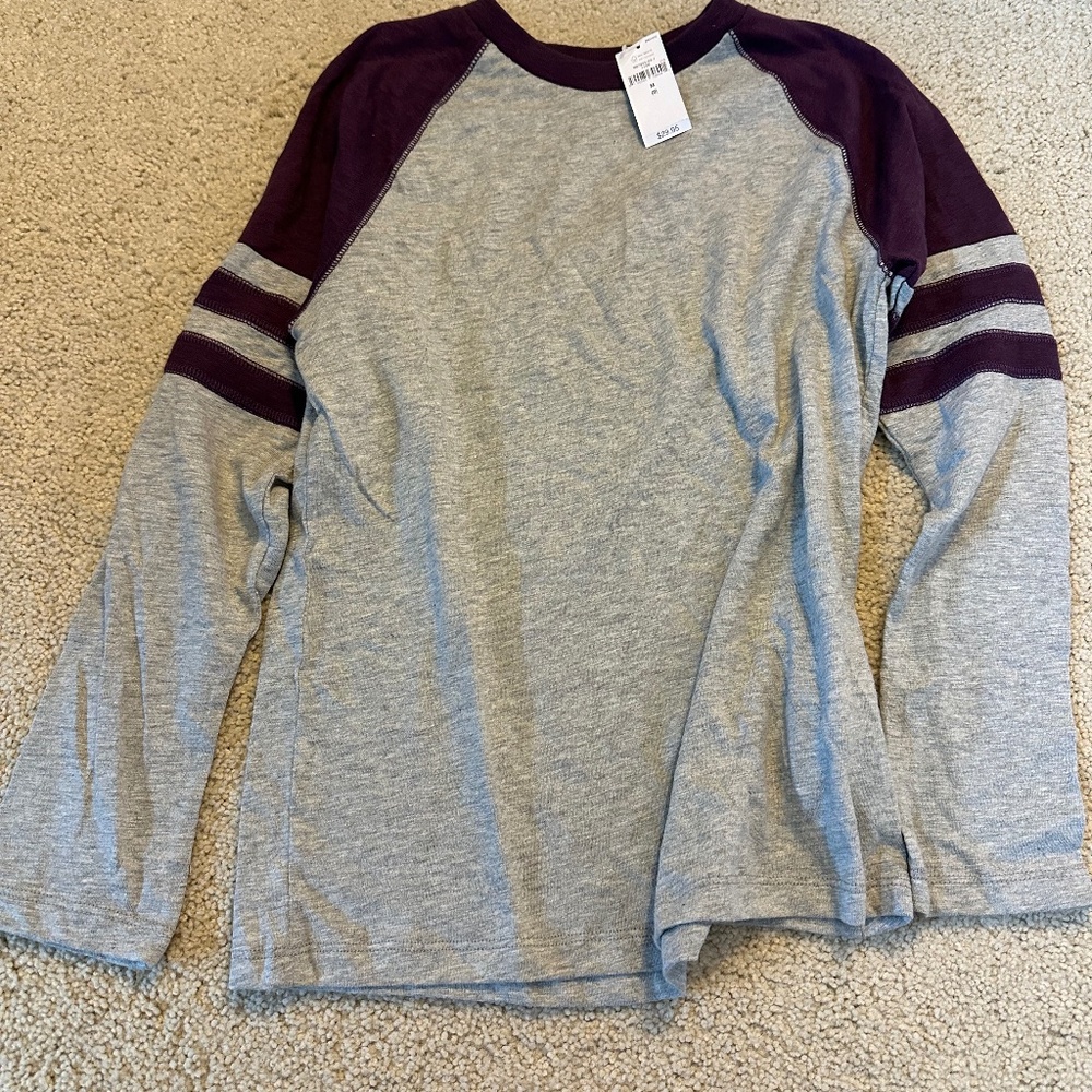 NWT Gap Kids Long Sleeve T, Gray/Burgundy, Youth Medium
